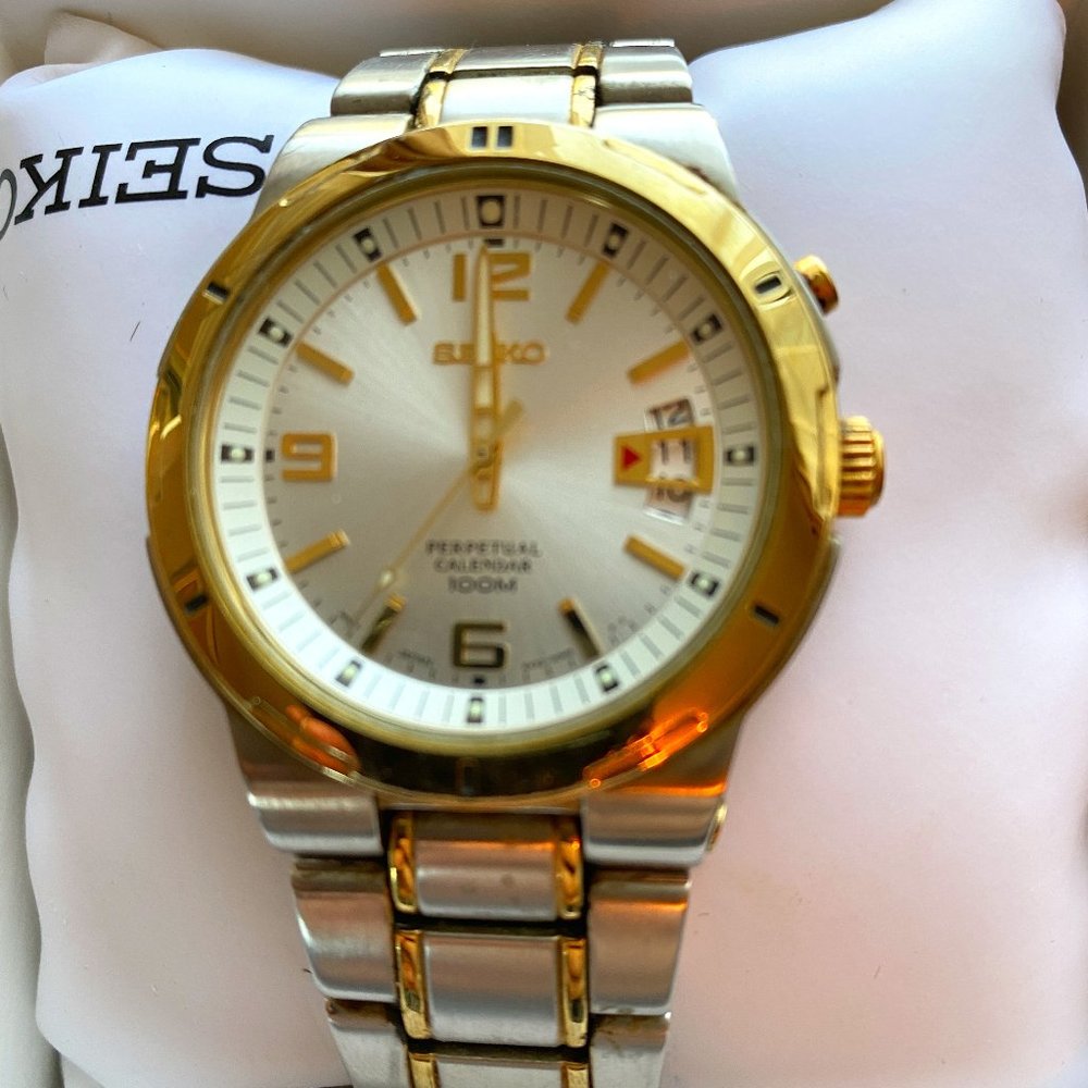 Seiko Women’s Two-Tone Bracelet Watch